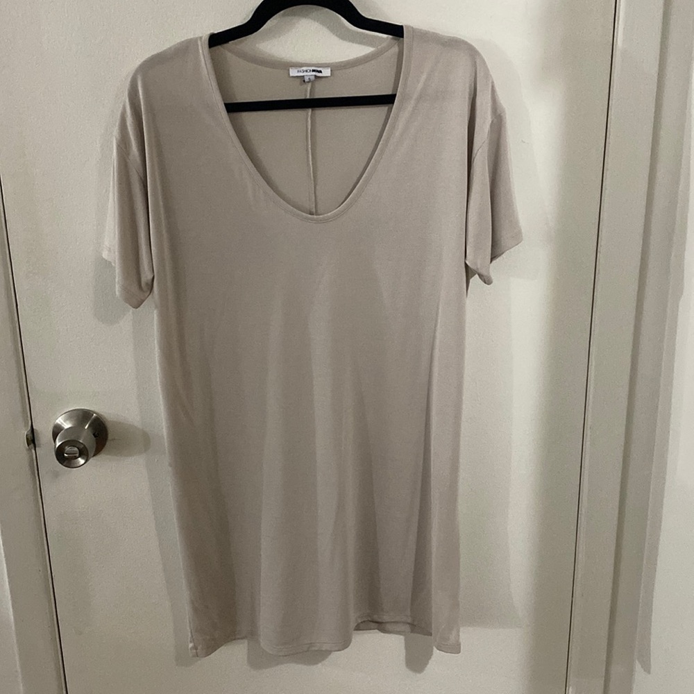 Taupe/beige tshirt dress